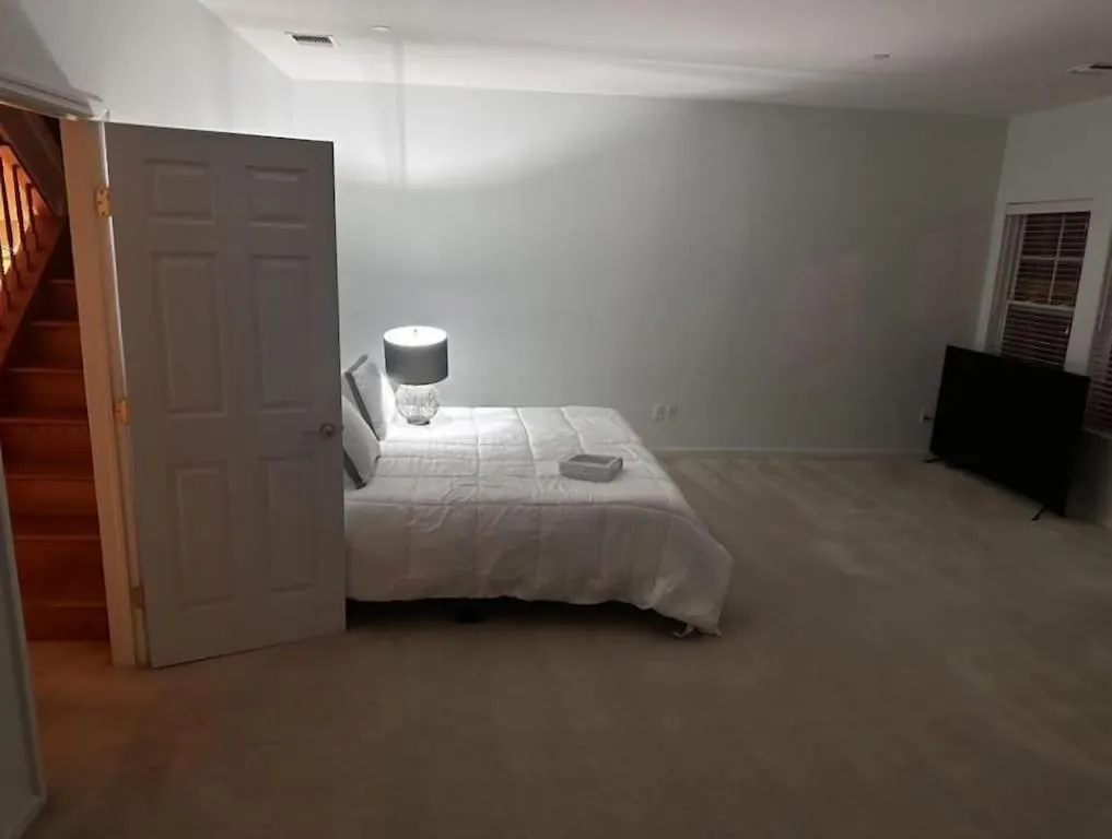 Holiday home Stunning Huge Beach House New York