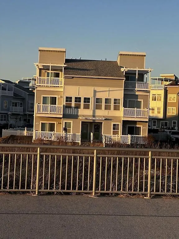 Stunning Huge Beach House New York Holiday home